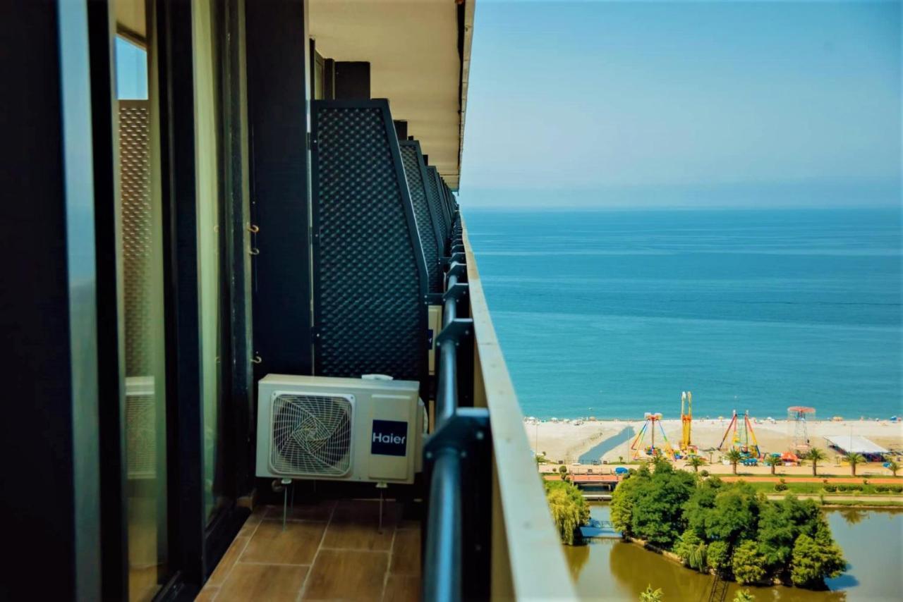 Orbi City Sea View - Special Category Aparthotel Batumi Eksteriør bilde